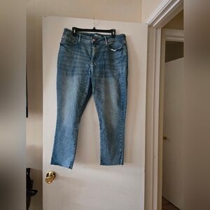 Denizen from Levi's High-Rise Ankle Slim Jeans
